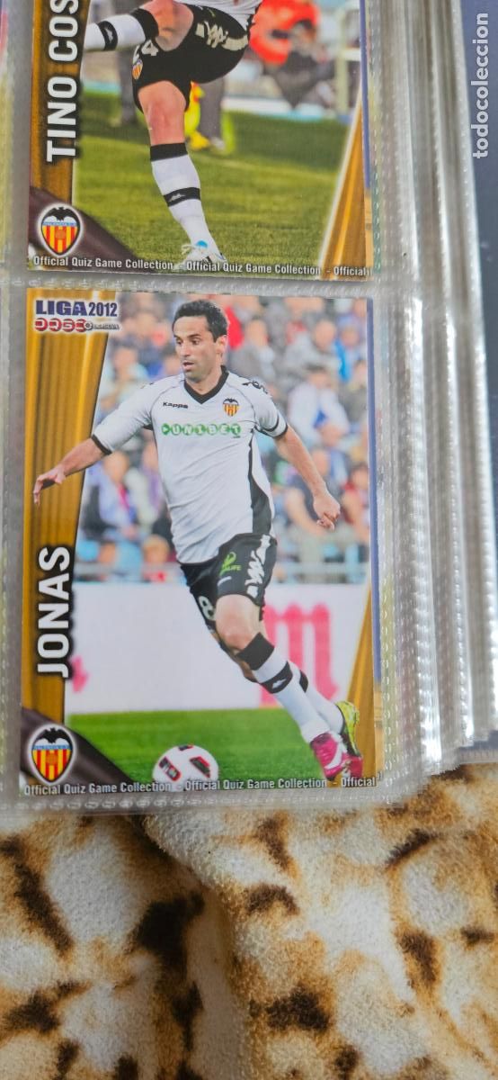 Football Stickers: Jon&aacute;s, Valencia C.F., n&uacute;mero 072, mundicromo 2011 2012 quiz game sport