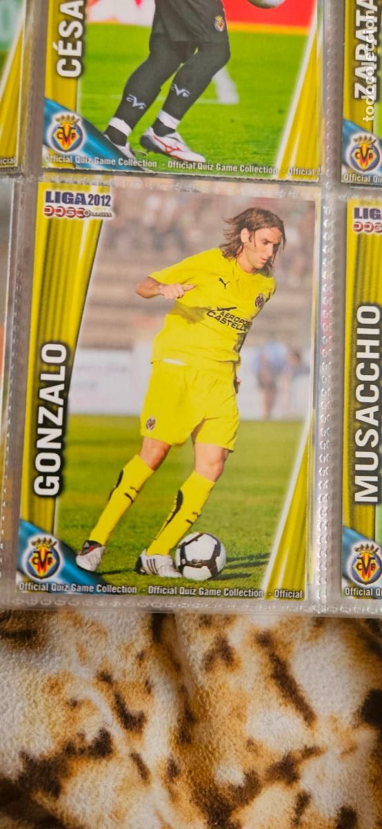 Football Stickers: Gonzalo Rodr&iacute;guez, Villarreal C.F., n&uacute;mero 089, mundicromo 2011 2012 quiz game sport