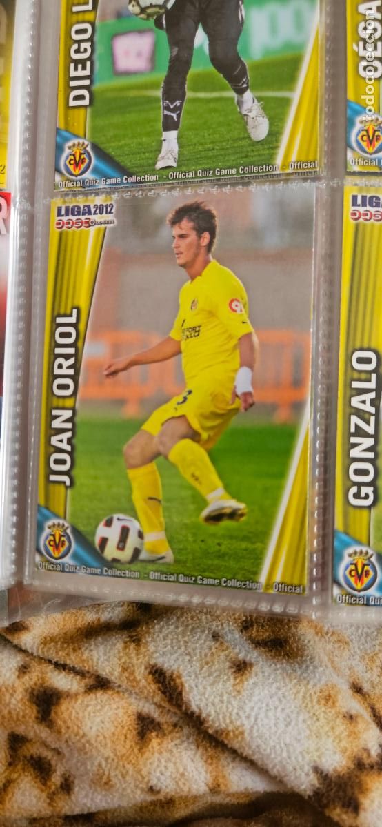 Football Stickers: Joan Oriol, Villarreal C.F., n&uacute;mero 088, mundicromo 2011 2012 quiz game sport