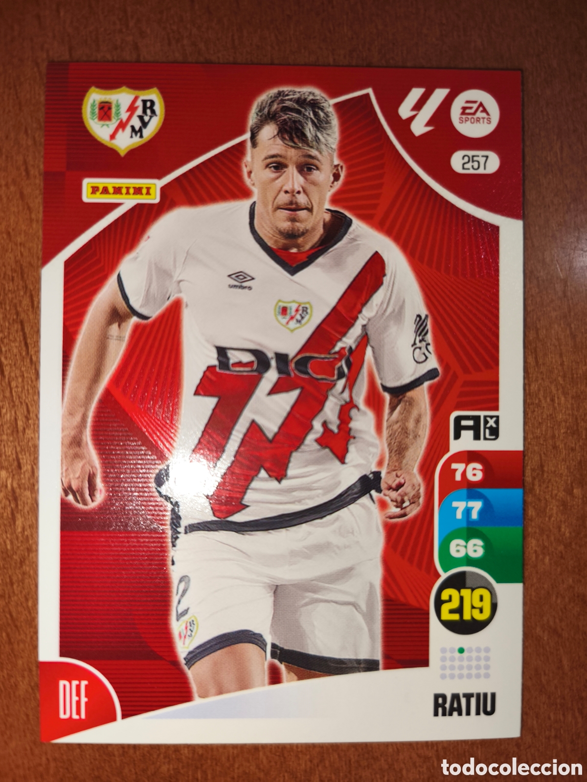 Cromos de Futebol: Ratiu n&deg;257 Adrenalyn XL 24/25 Rayo Vallecano