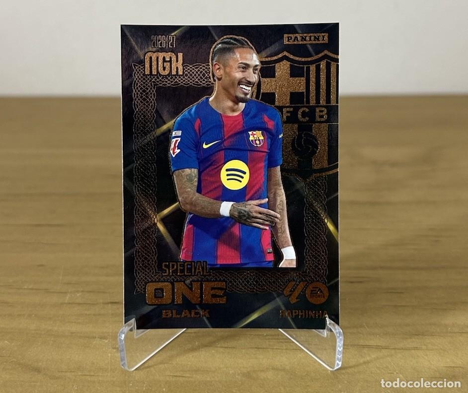Cromos de f&uacute;tbol: Raphinha Special One Black &ndash; Megacracks LaLiga 2026-27 Panini FC Barcelona