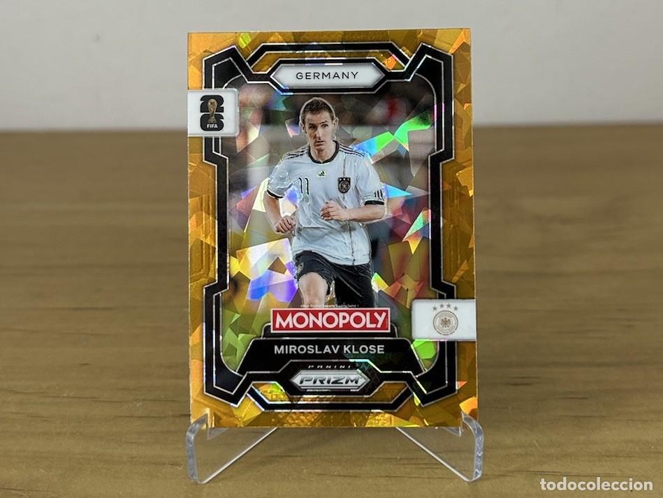 Cromos de Futebol: Miroslav Klose Gold Cracked Ice &ndash; Panini Prizm Monopoly FIFA World Cup 2026