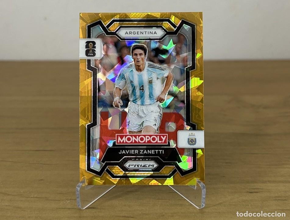 Figurine di Calcio: Javier Zanetti Gold Cracked Ice &ndash; Panini Prizm Monopoly FIFA World Cup 2026
