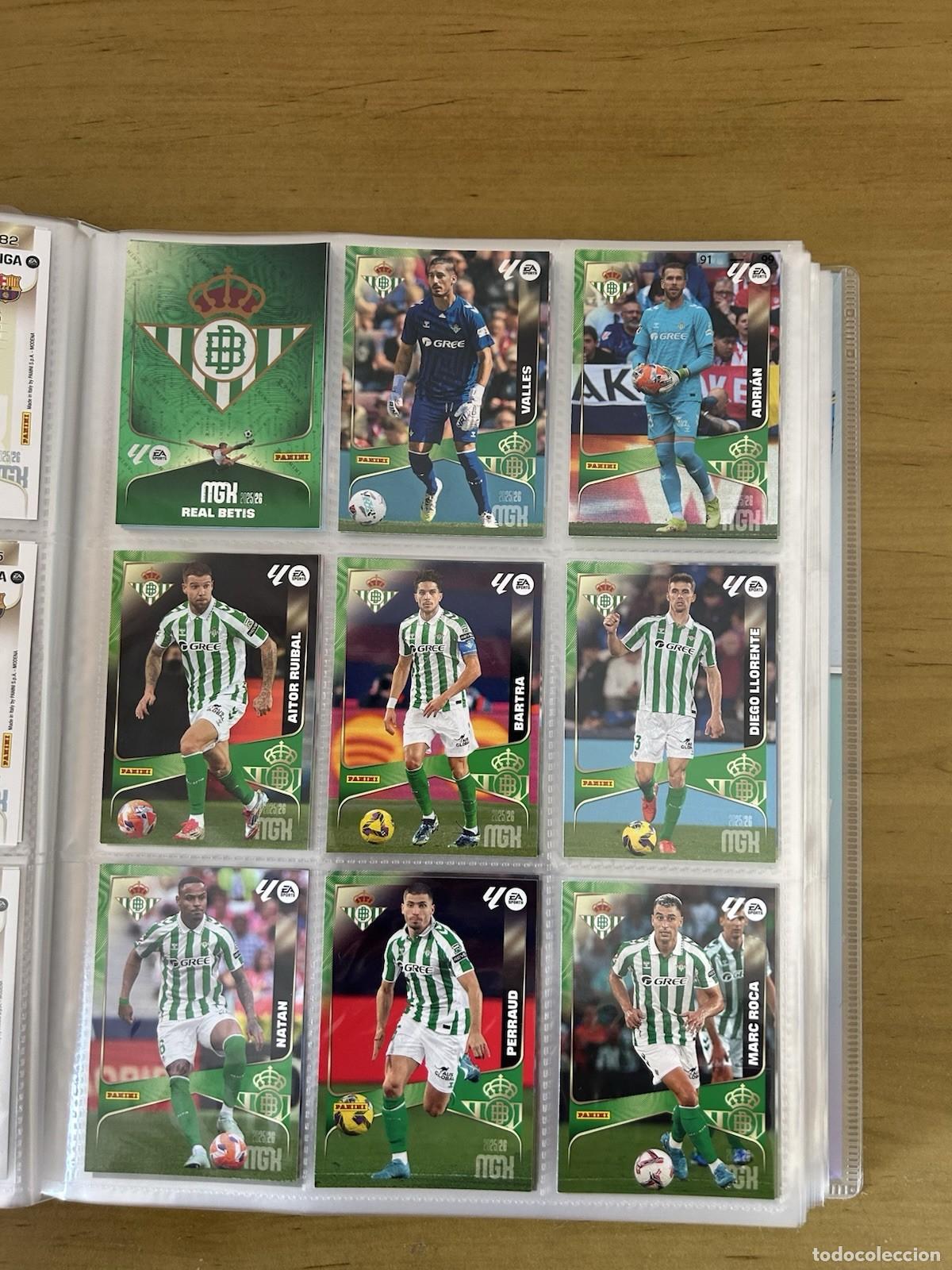 Cromos de Futebol: Real Betis Equipo Completo 18 Cards &ndash; Megacracks LaLiga 2025-26 Panini