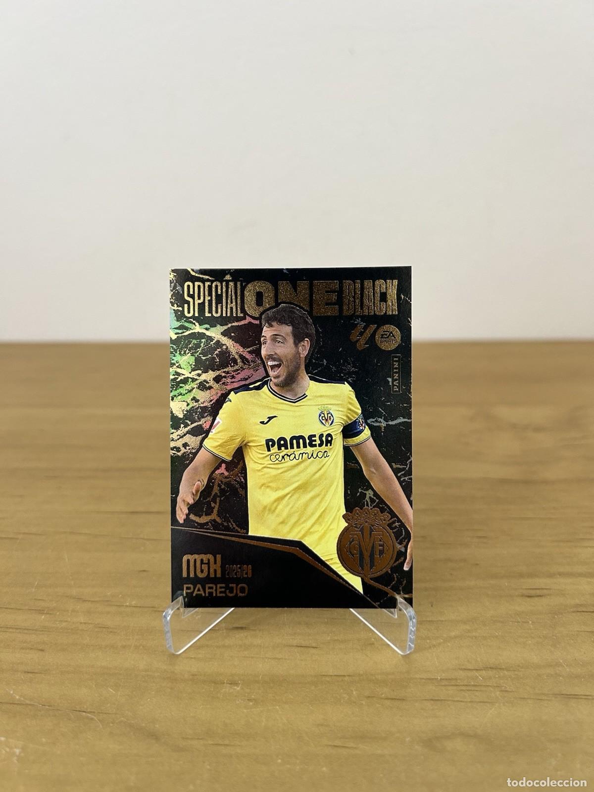 Football Stickers: Dani Parejo Special One Black &ndash; Megacracks LaLiga 2025-26 Villarreal CF