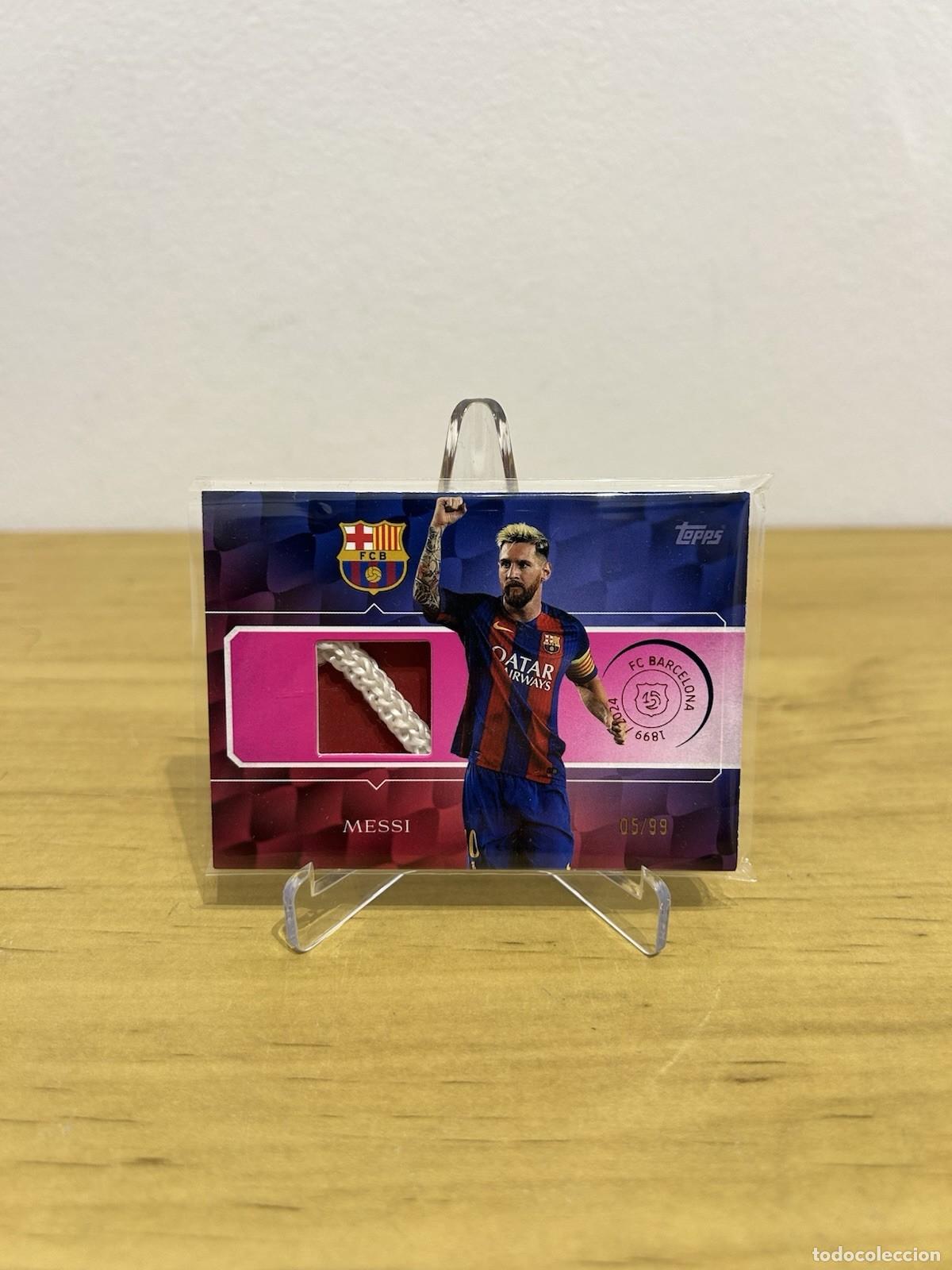 Cromos de Futebol: Lionel Messi Net Red Relic 05/99 &ndash; Topps FC Barcelona 125 Aniversario GOAT