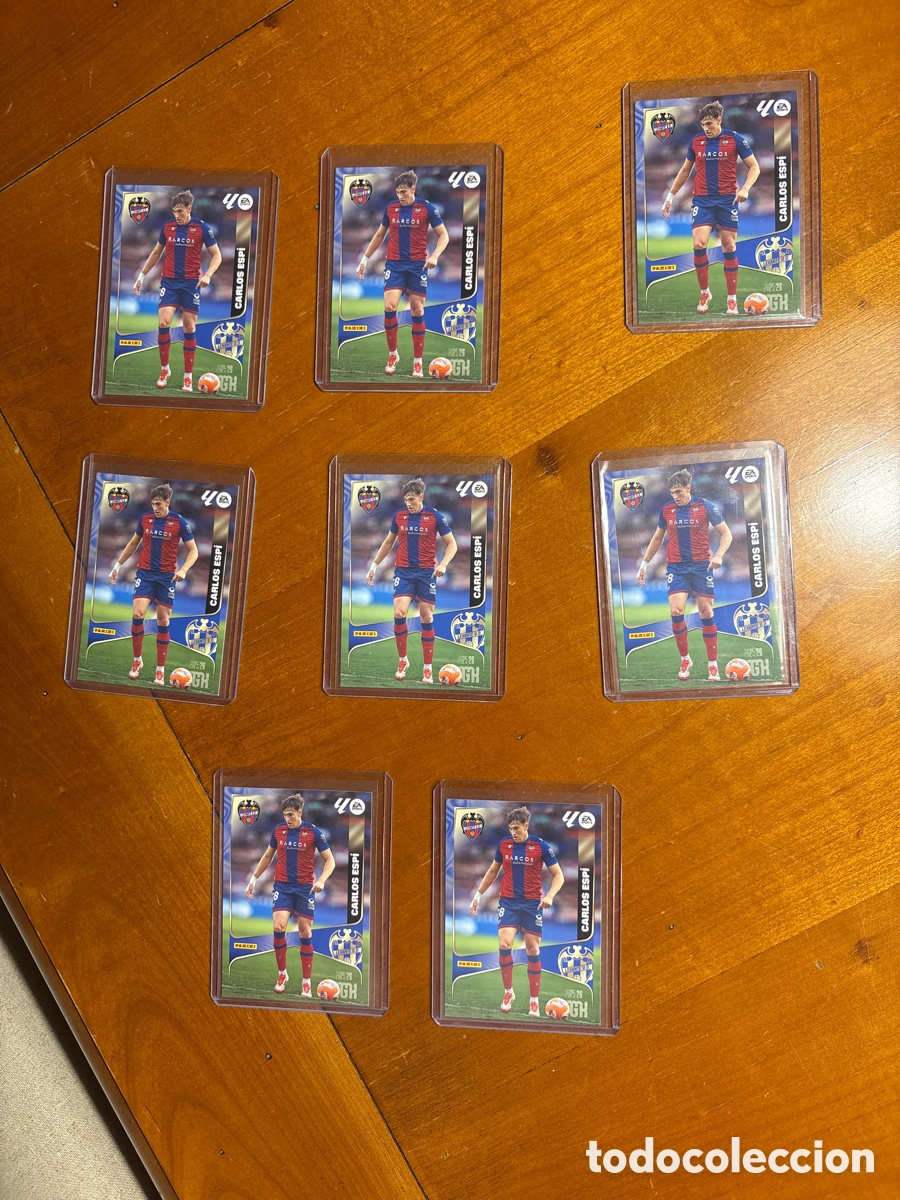 Cromos de f&uacute;tbol: LOTE DE 8 CARTAS CARLOS ESPI 215 MEGACRACKS 2025-2026 ROOKIE