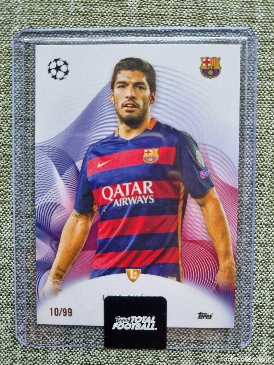 Fu&szlig;ball-Sticker: LUIS SU&Aacute;REZ /99 (Numerada - Legend) FC BARCELONA. Topps Total Football 2026 2027 26 27