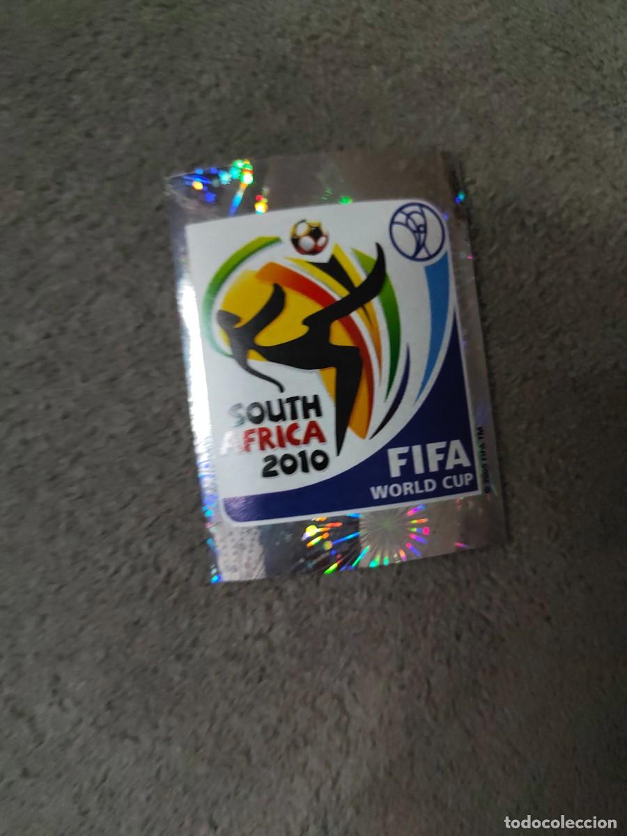 Cromos de f&uacute;tbol: 4 PANINI MUNDIAL 2010 WORLD CUP OFFICIAL ESCUDO CROMO 10 SUD&Aacute;FRICA NUEVO
