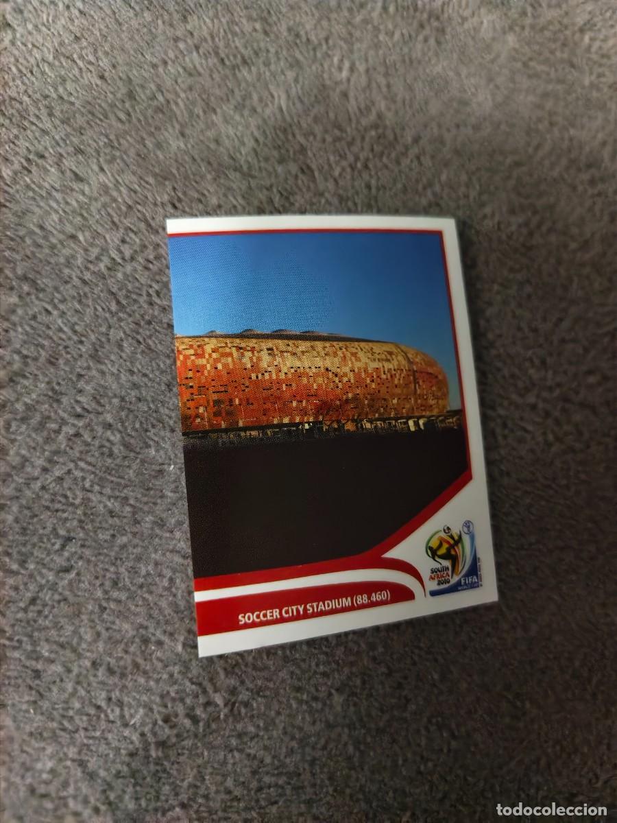 Cromos de f&uacute;tbol: 13 PANINI MUNDIAL 2010 WORLD CUP JOHANNESBURG - SOCCER CITY STADIUM CROMO 10 SUD&Aacute;FRICA NUEVO AAN