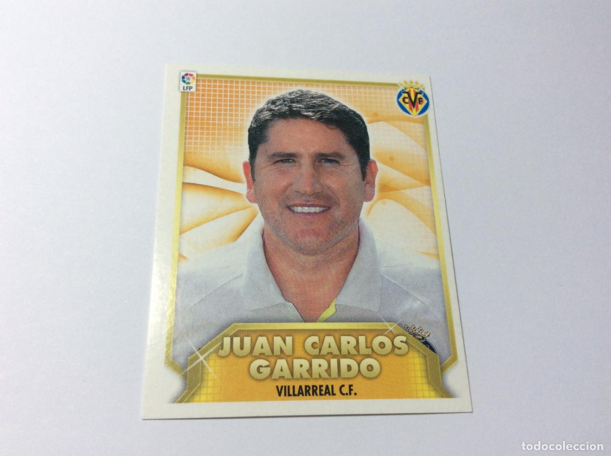 Figurine di Calcio: Entrenador Juan Carlos Garrido Villarreal CF Este 2011 2012 11 12 Panini