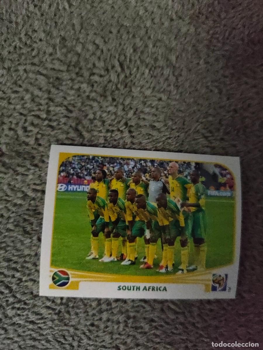 Figurine di Calcio: 30 PANINI MUNDIAL 2010 WORLD CUP TEAM PLANTILLA SUD&Aacute;FRICA CROMO 10 SUD&Aacute;FRICA NUEVO AAN