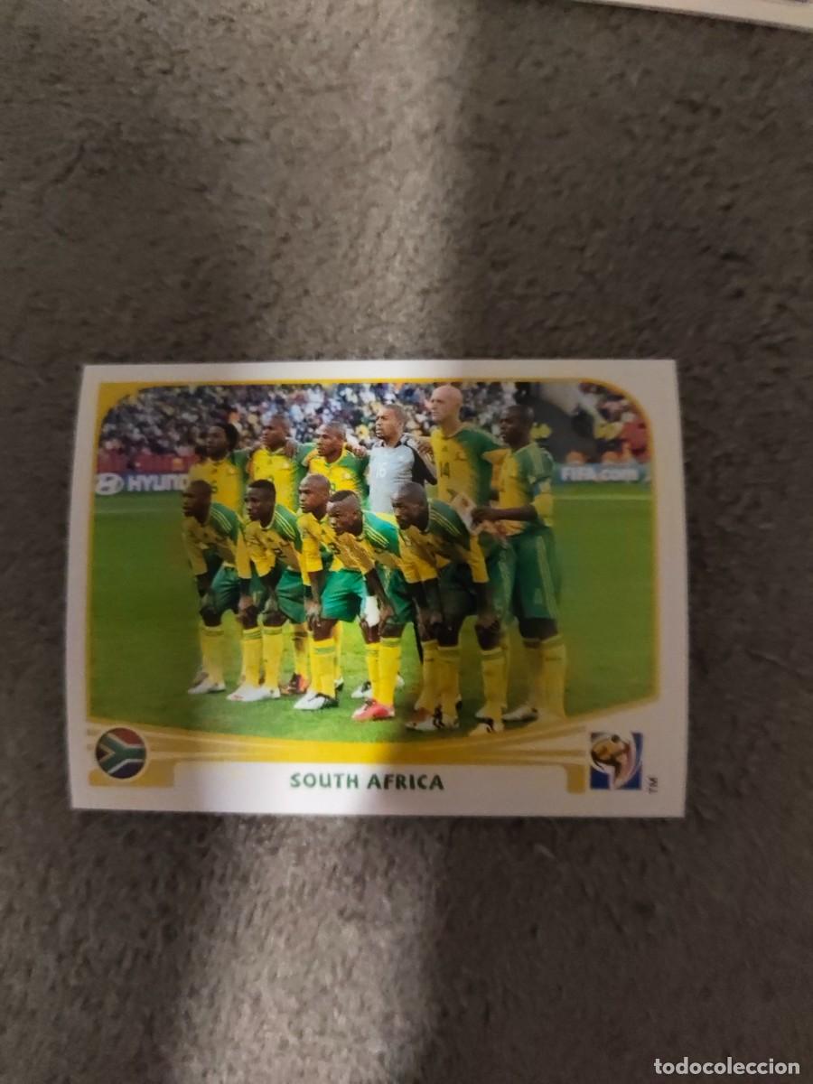 Figurine di Calcio: 30 PANINI MUNDIAL 2010 WORLD CUP TEAM PLANTILLA SUD&Aacute;FRICA CROMO 10 SUD&Aacute;FRICA NUEVO AAN