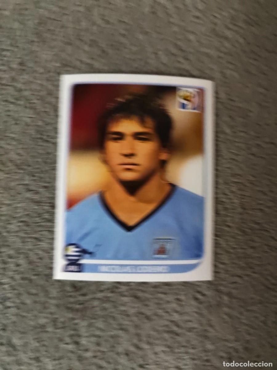 Fu&szlig;ball-Sticker: 82 PANINI MUNDIAL 2010 WORLD CUP NICOLAS LODEIRO URUGUAY CROMO 10 SUD&Aacute;FRICA NUEVO AAN