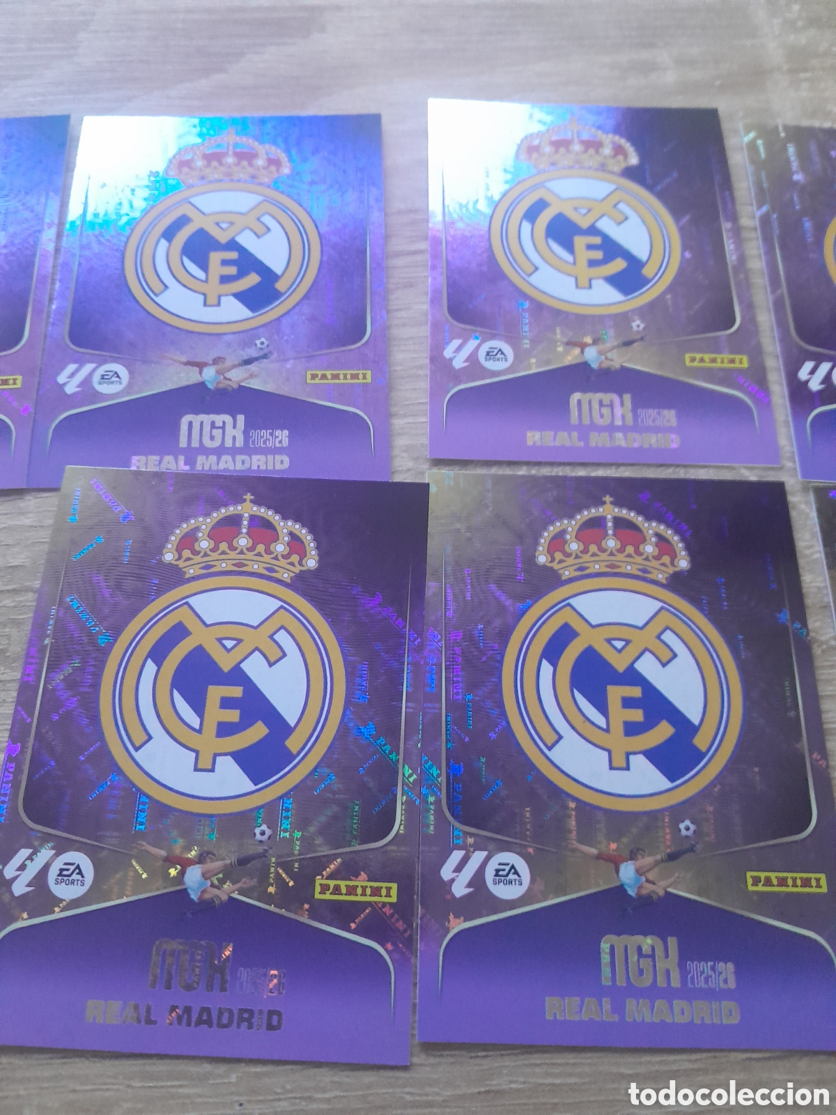 Cromos de Futebol: n&ordm; 217 escudo real madrid megacracks 2025 2026