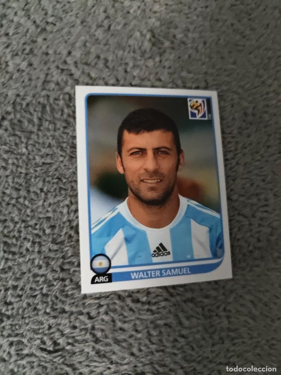 Fu&szlig;ball-Sticker: 111 PANINI MUNDIAL 2010 WORLD CUP WALTER SAMUEL ARGENTINA CROMO 10 SUD&Aacute;FRICA NUEVO AAN