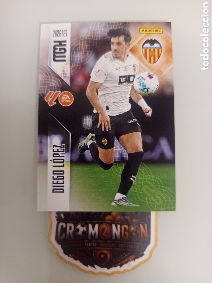 Figurine di Calcio: ❇️ CROMO ⚽ CARD 359 DIEGO L&Oacute;PEZ (VALENCIA) - MEGACRACKS 2026/27 (PANINI) ❇️