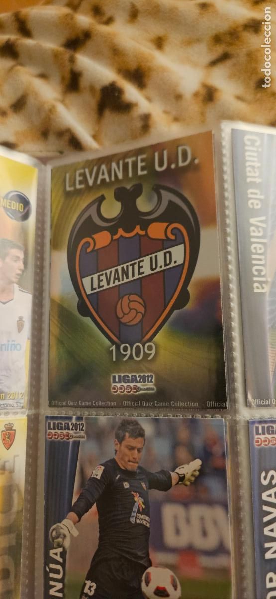 Cartes &agrave; collectionner de Football: 352 Escudo - Levante UD - quiz game 2011 2012 sport mundicromo trading card