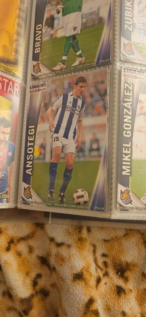 Cartes &agrave; collectionner de Football: 385 Ion Ansotegi - Real Sociedad - quiz game 2011 2012 sport mundicromo trading card