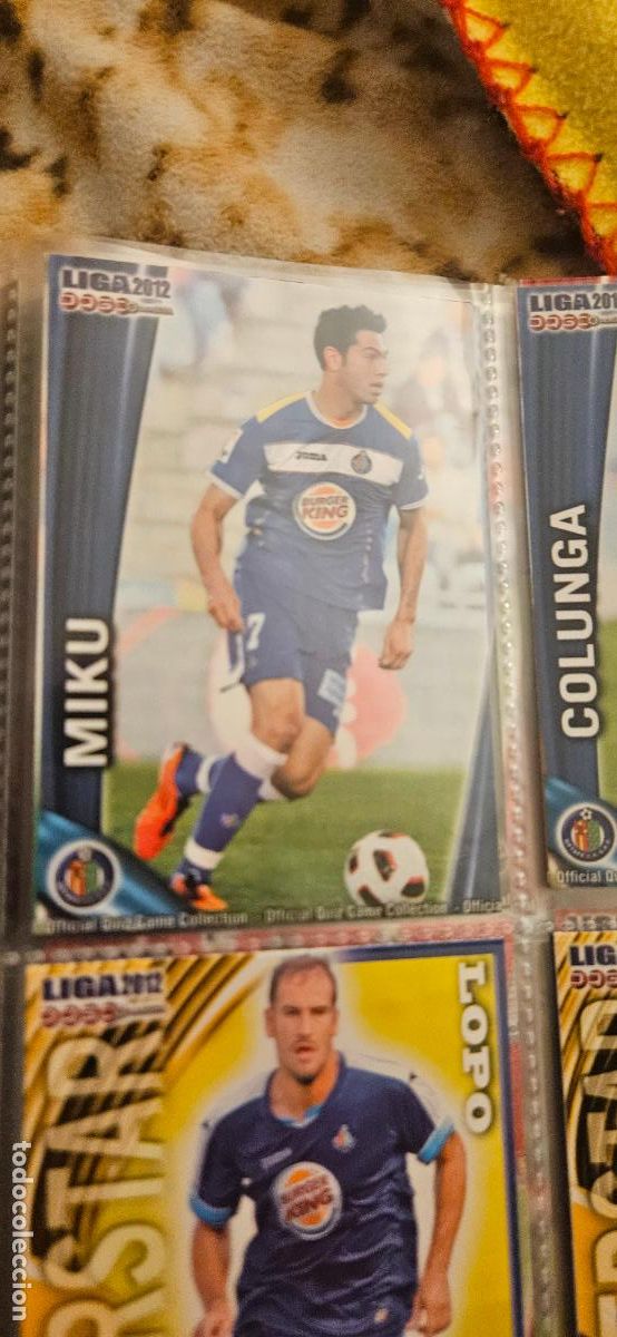 Football Stickers: 425 Miku - Getafe CF - quiz game 2011 2012 sport mundicromo trading card