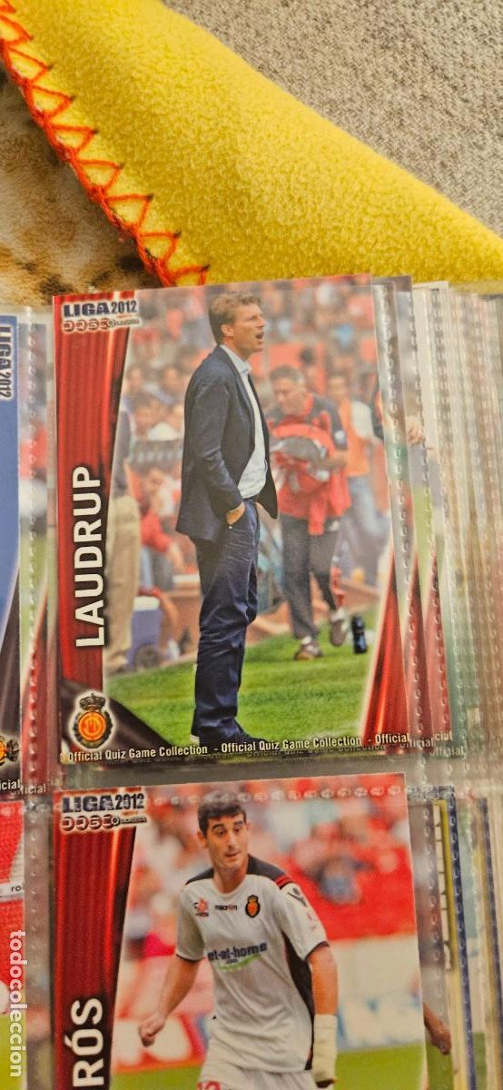 Football Stickers: 435 Michael Laudrup (Entrenador) - RCD Mallorca - quiz game 2011 2012 sport mundicromo trading card