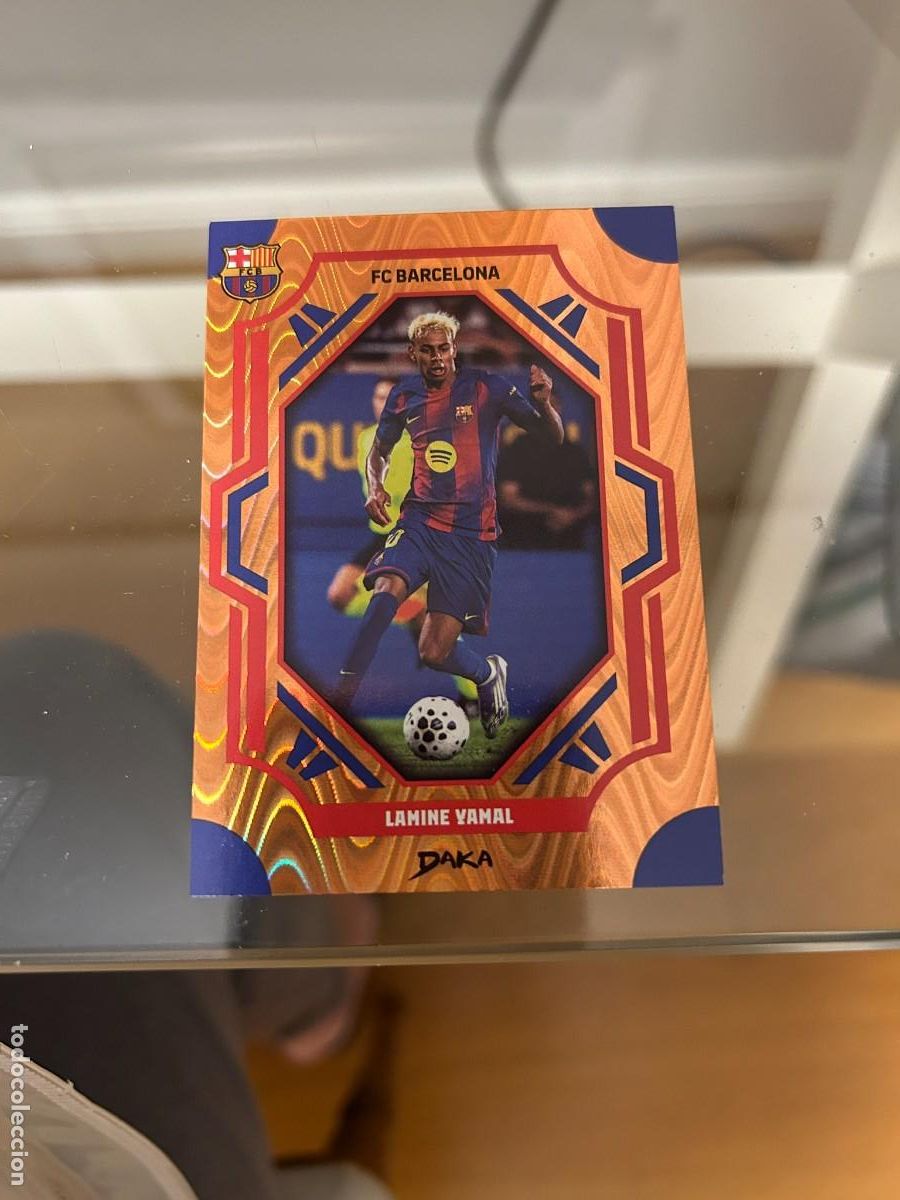 Cromos de f&uacute;tbol: LAMINE YAMAL NUMERADA 18 DE 25 DAKA NUEVO