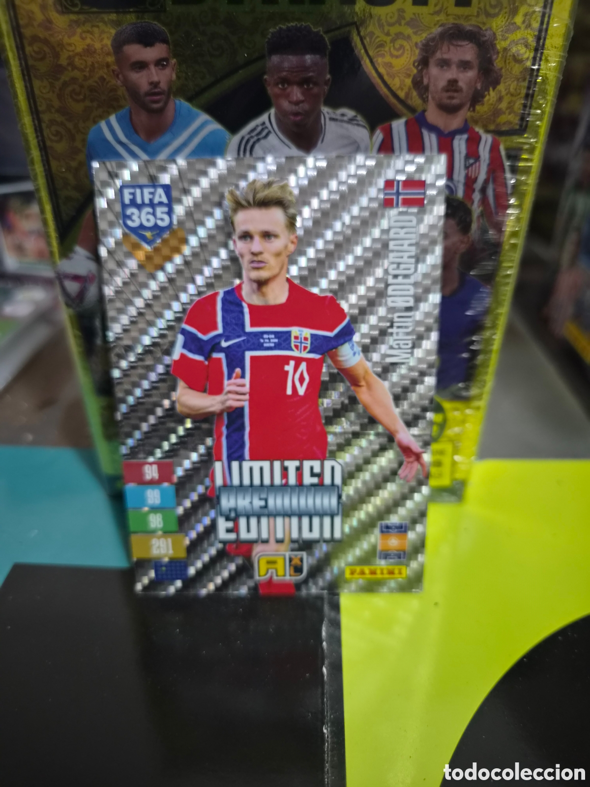 Cromos de f&uacute;tbol: Limited Edition Premium &Oslash;degaard FIFA 365 2027
