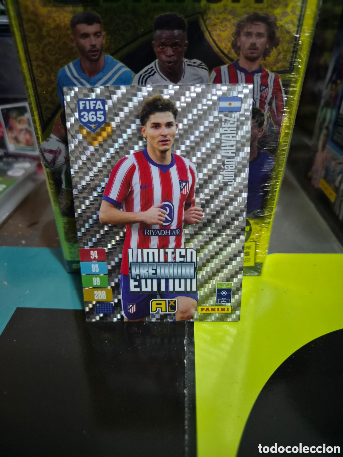 Cromos de f&uacute;tbol: Limited Edition Premium Julian &Aacute;lvarez FIFA 365 2027