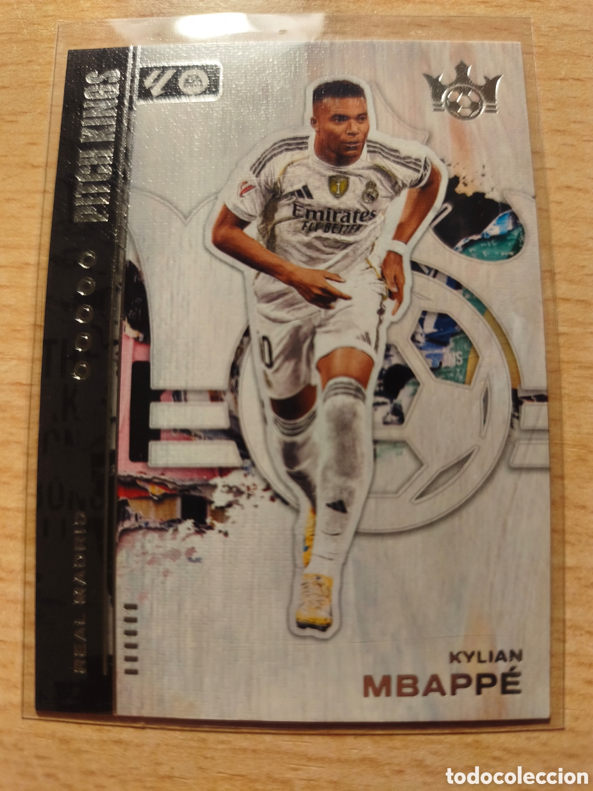 Cartes &agrave; collectionner de Football: 10 KYLIAN MBAPPE PITCH KINGS REAL MADRID 2025 2026 TOPPS 25 26