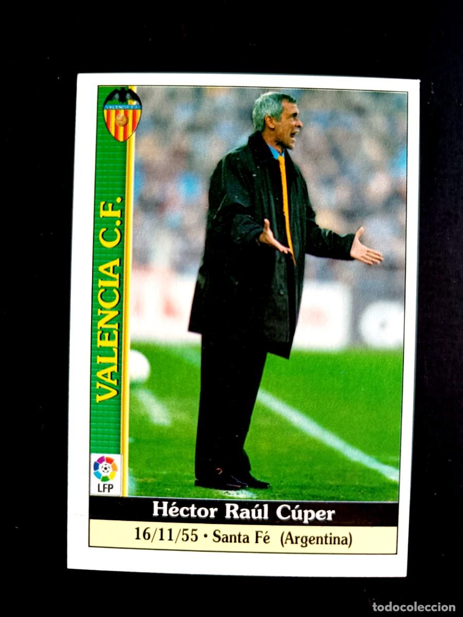 Figurine di Calcio: 56 H&Eacute;CTOR C&Uacute;PER - VALENCIA C.F. - MUNDICROMO 2000