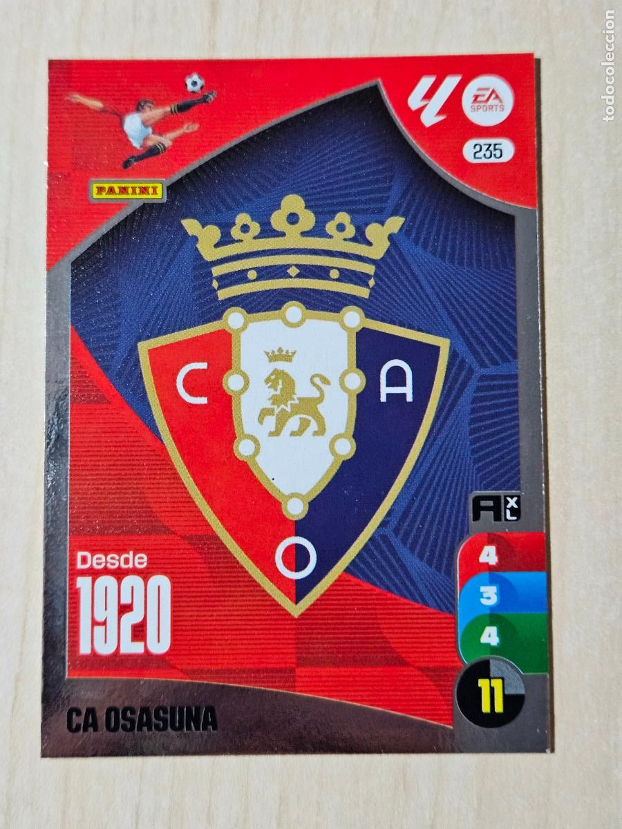 Cromos de f&uacute;tbol: FICHA N&ordm; 235 ESCUDO - ADRENALYN 24 25 - PANINI 2024 - 25 - CROMO - OSASUNA