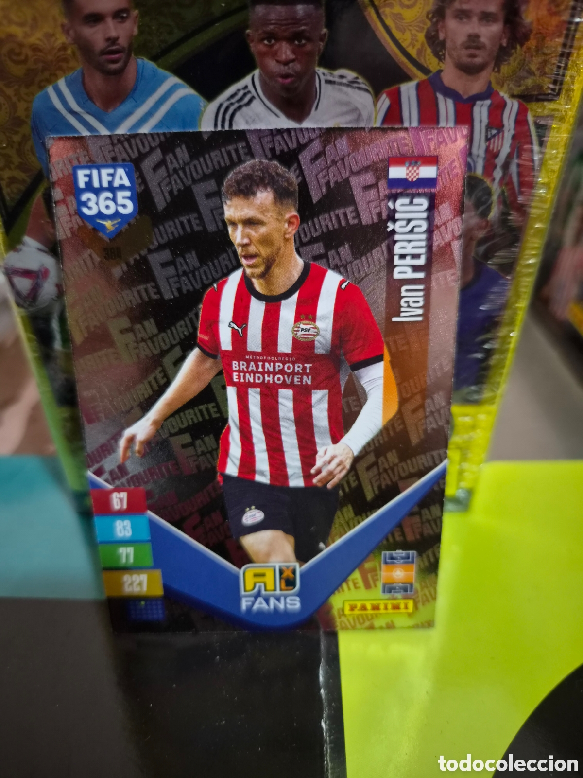 Cromos de Futebol: N&deg;384 Fans Peri&scaron;ić FIFA 365 2027