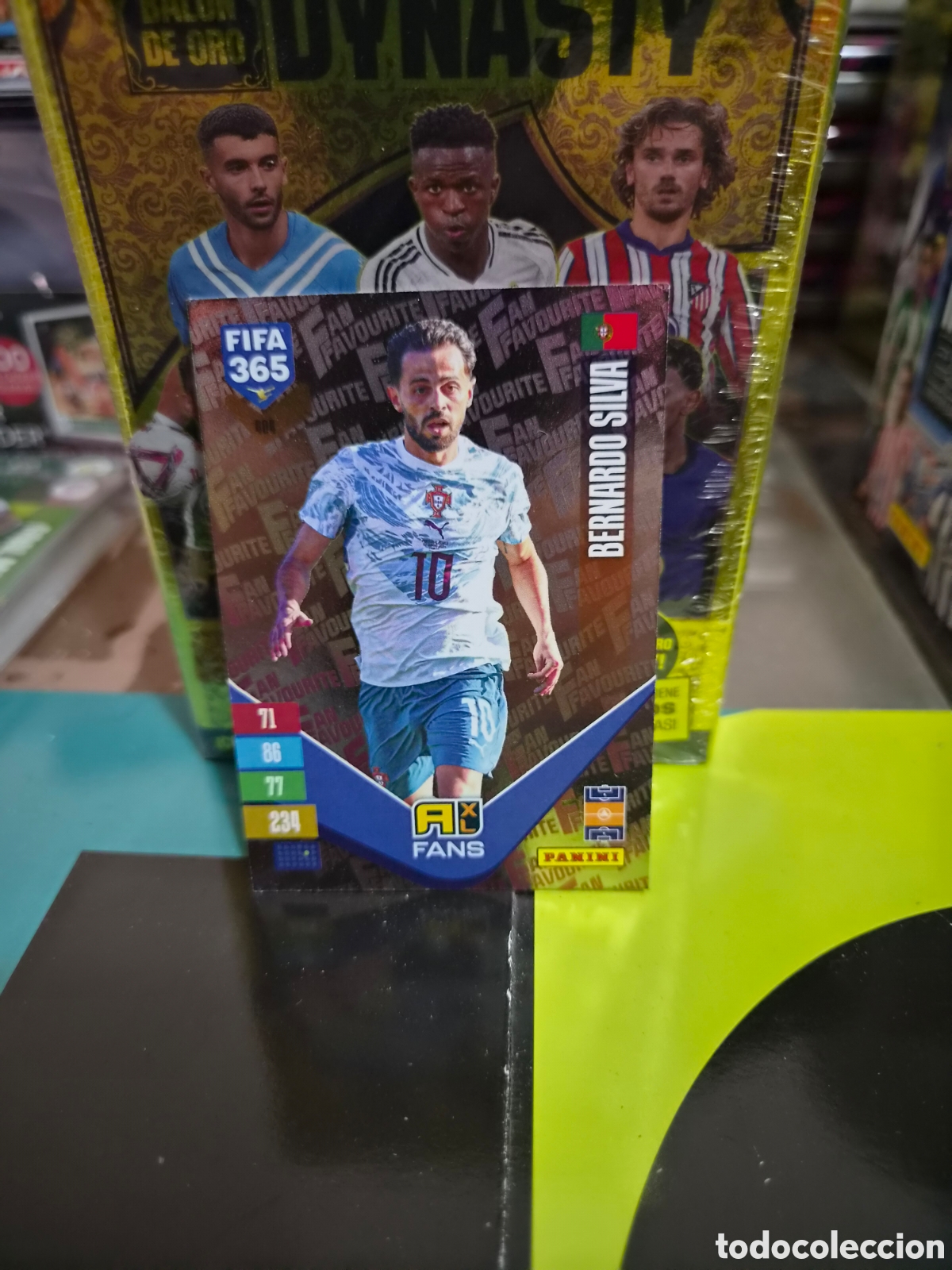 Cromos de f&uacute;tbol: N&deg;404 Fans Bernando Silva FIFA 365 2027