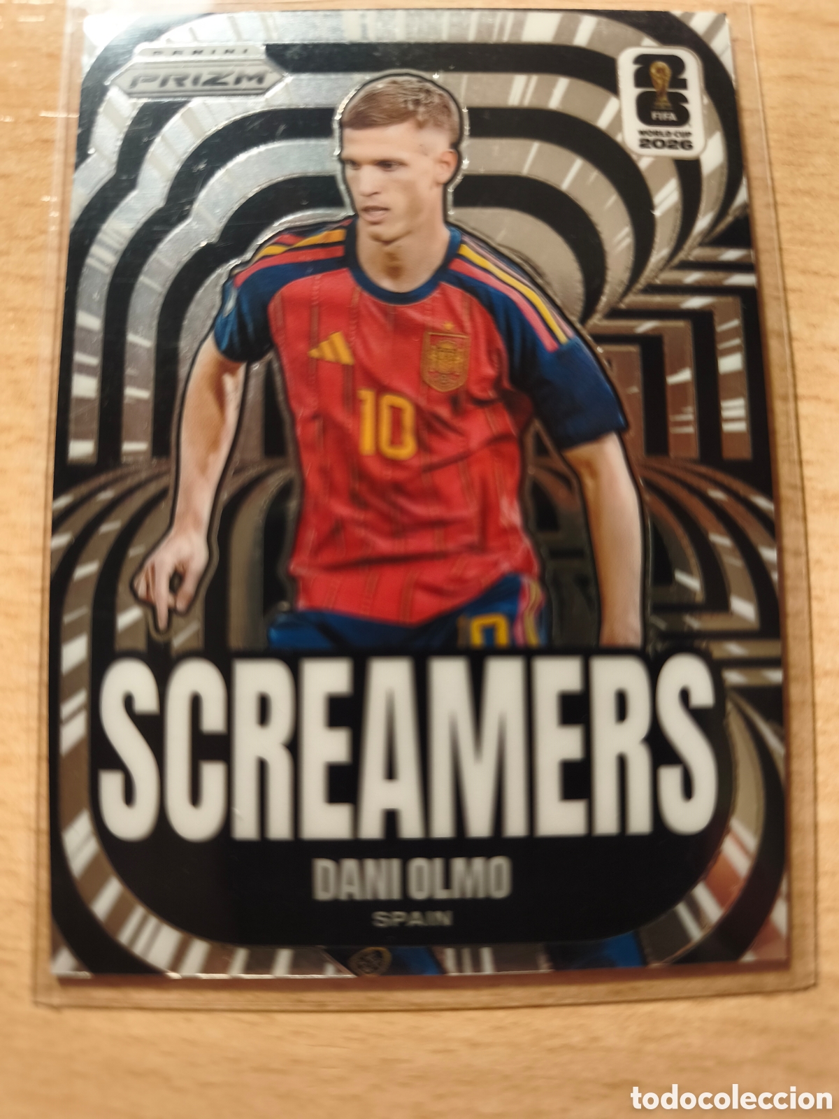 Cartes &agrave; collectionner de Football: 18 DANI OLMO SCREAMERS ESPA&Ntilde;A SPAIN PRIZM FIFA WORLD CUP 2026 MUNDIAL 26 PANINI