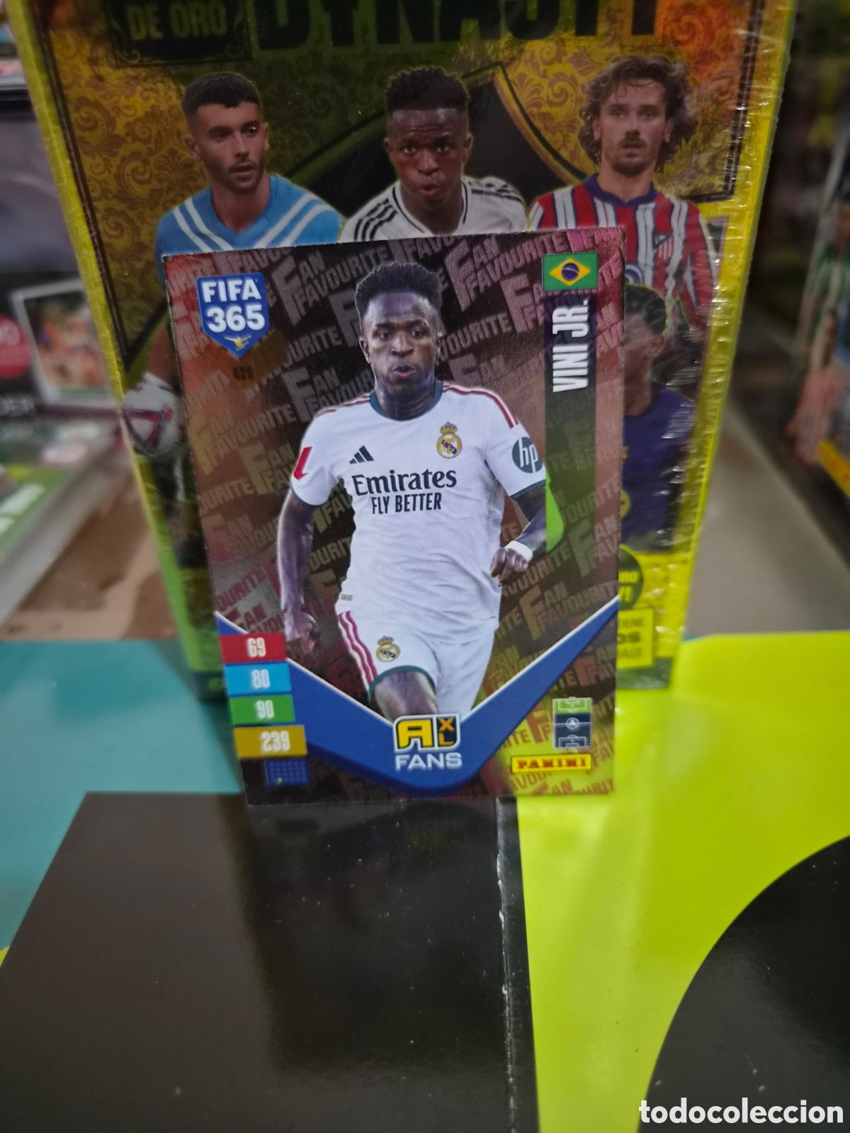 Cromos de f&uacute;tbol: N&deg;429 Fans Vinicius FIFA 365 2027
