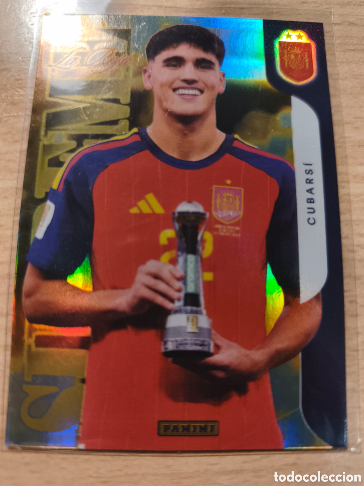 Cromos de f&uacute;tbol: S2 PAU CUBARSI SUPREME LA ROJA EL PR&Iacute;NCIPE DEL MUNDIAL PANINI CLUB ESPA&Ntilde;A 2026 MUNDIAL 26 SPAIN