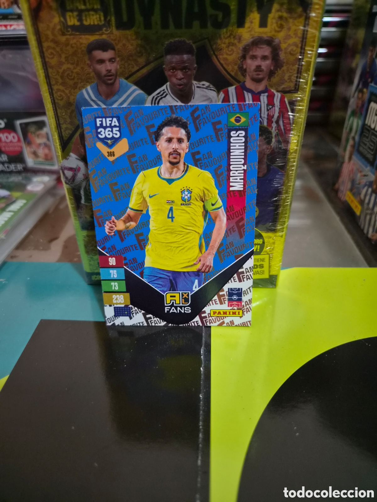 Fu&szlig;ball-Sticker: N&deg;366 Fans Blue Marquinhos FIFA 365 2027