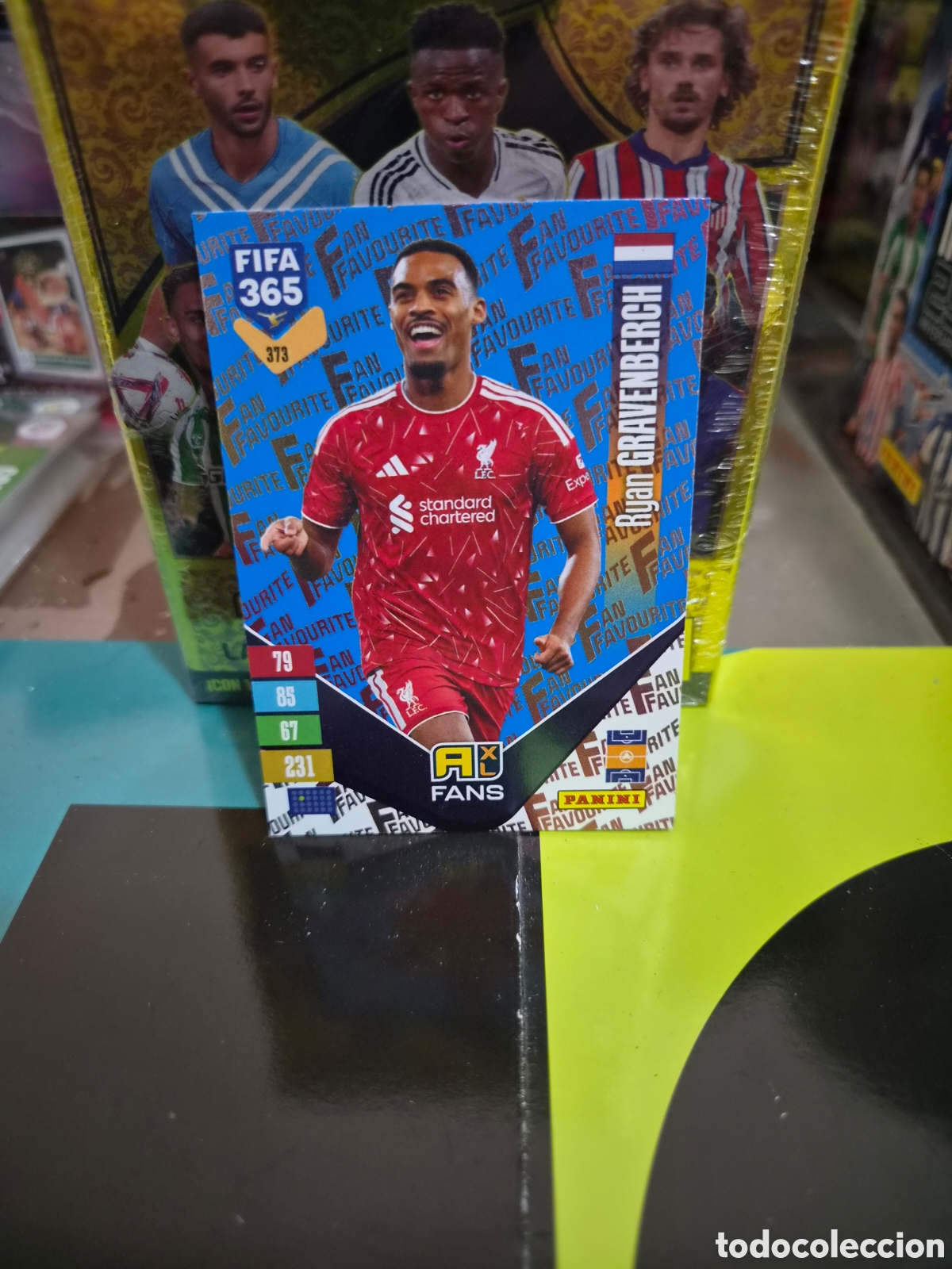 Cromos de f&uacute;tbol: N&deg;373 Fans Blue Gravenberch FIFA 365 2027