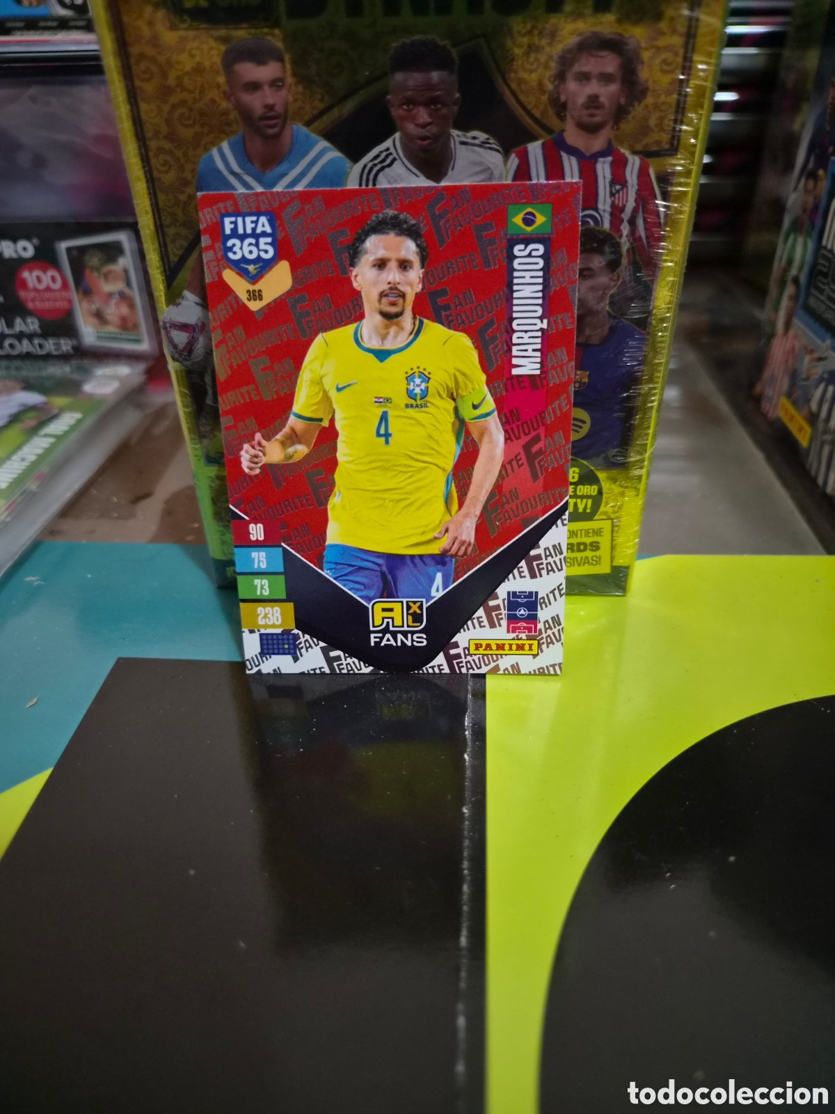 Cromos de Futebol: N&deg;366 Fans Red Marquinhos FIFA 365 2027