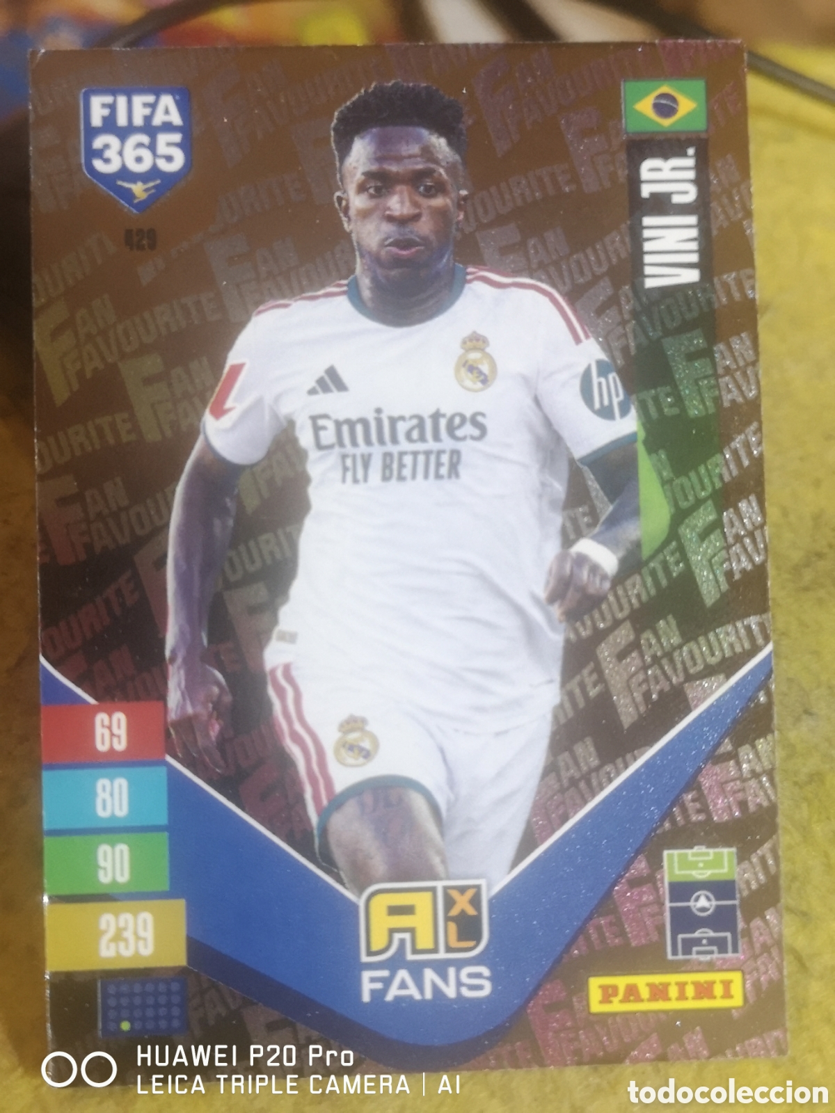 Cromos de f&uacute;tbol: ADRENALYN FIFA 365 2027 FANS PARALELA VINI JR. 429 - REAL MADRID VINICIUS