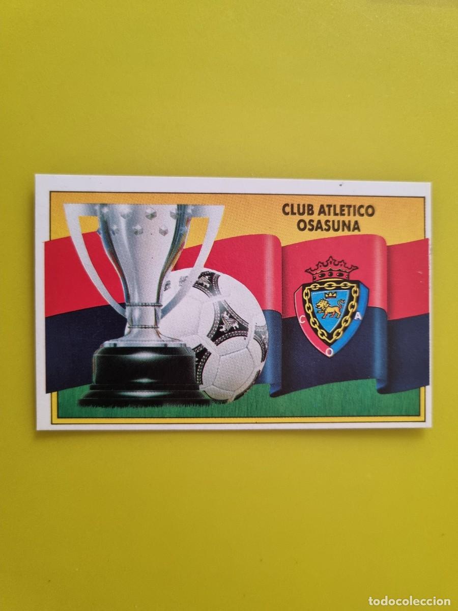 Cromos de f&uacute;tbol: CROMO LIGA ESTE 90 91 1990 1991 NUNCA PEGADO SIN PEGAR ESCUDO Y BANDERA CA OSASUNA AR1026