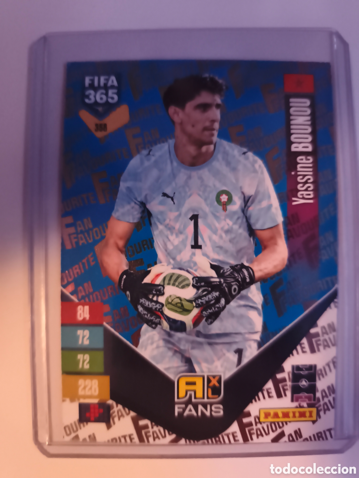 Fu&szlig;ball-Sticker: FIFA 365 2027 FAN FAVOURITE AZUL BOUNOU