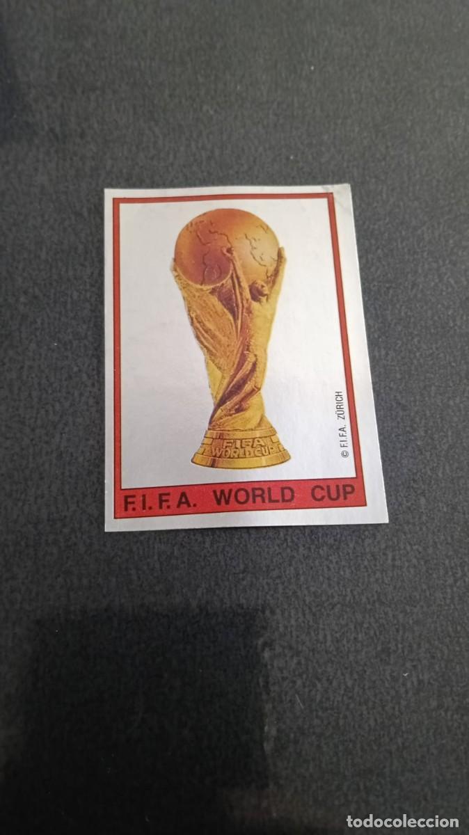 Cromos de f&uacute;tbol: Panini Mundila Espa&ntilde;a 82 Trofeo Fifa 1 Recortado