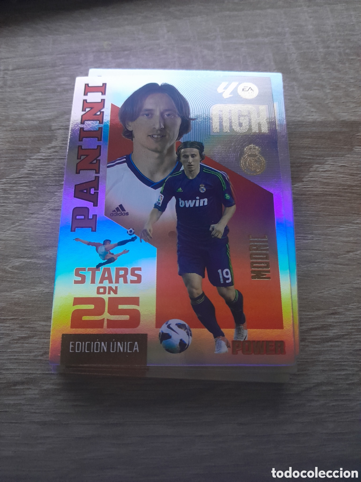 Cromos de f&uacute;tbol: 2026 2027 26 27 MEGACRACKS STARS ON 25 ANIVERSARIO POWER modric 445P 445 P NUEVA edicion unica