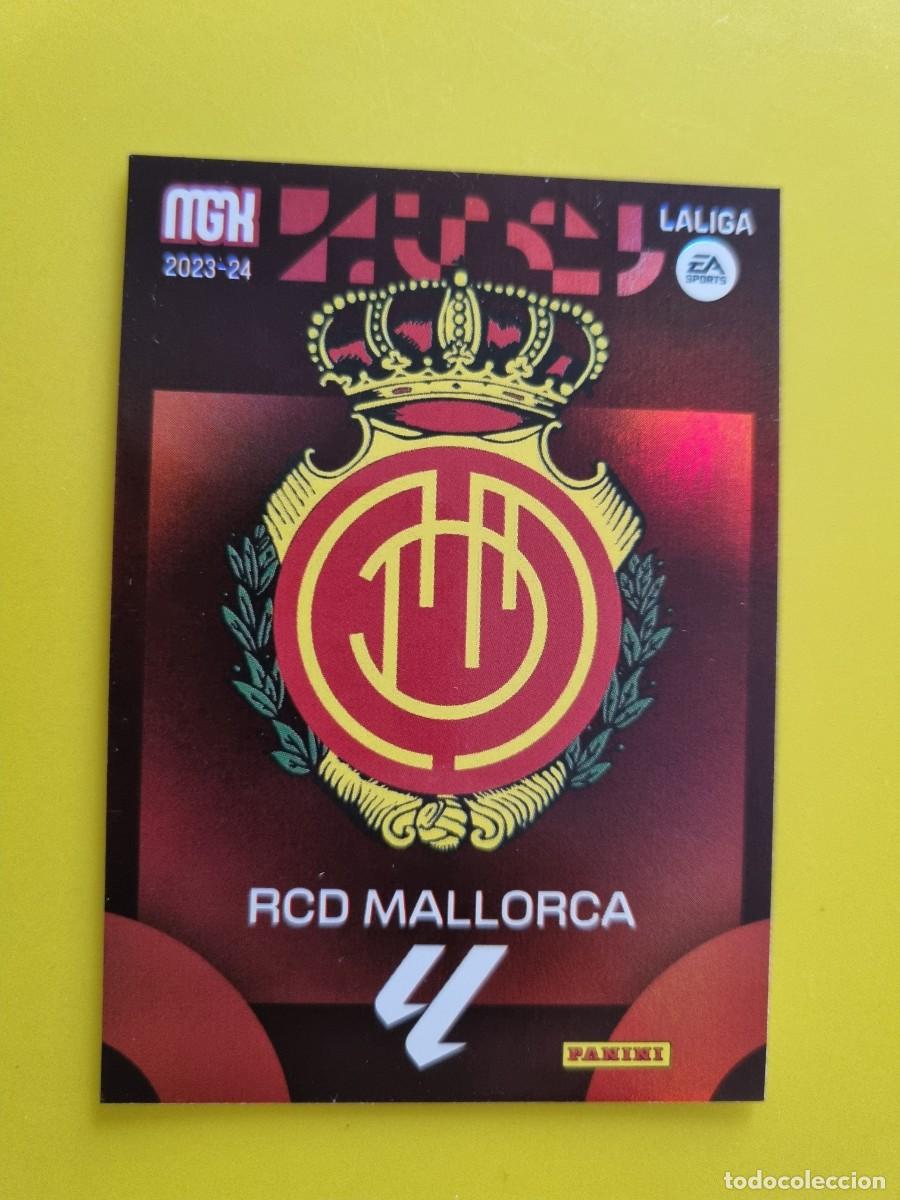 Cromos de f&uacute;tbol: CROMO FUTBOL MEGACRACKS 253 ESCUDO RCD MALLORCA 23 24 2023 2024 AR1026
