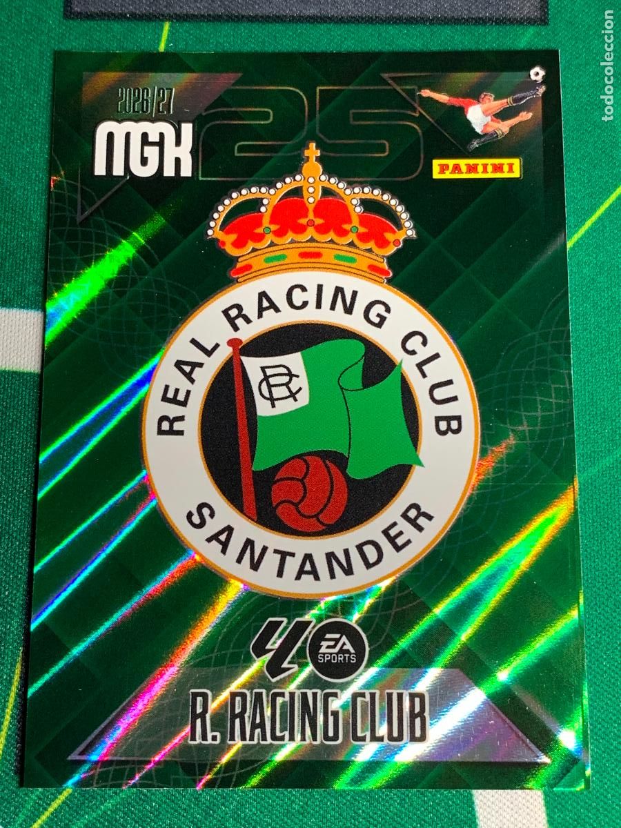 Figurine di Calcio: 271 Escudo Racing de Santander MEGACRACKS 2026 2027 - 26 27 MGK