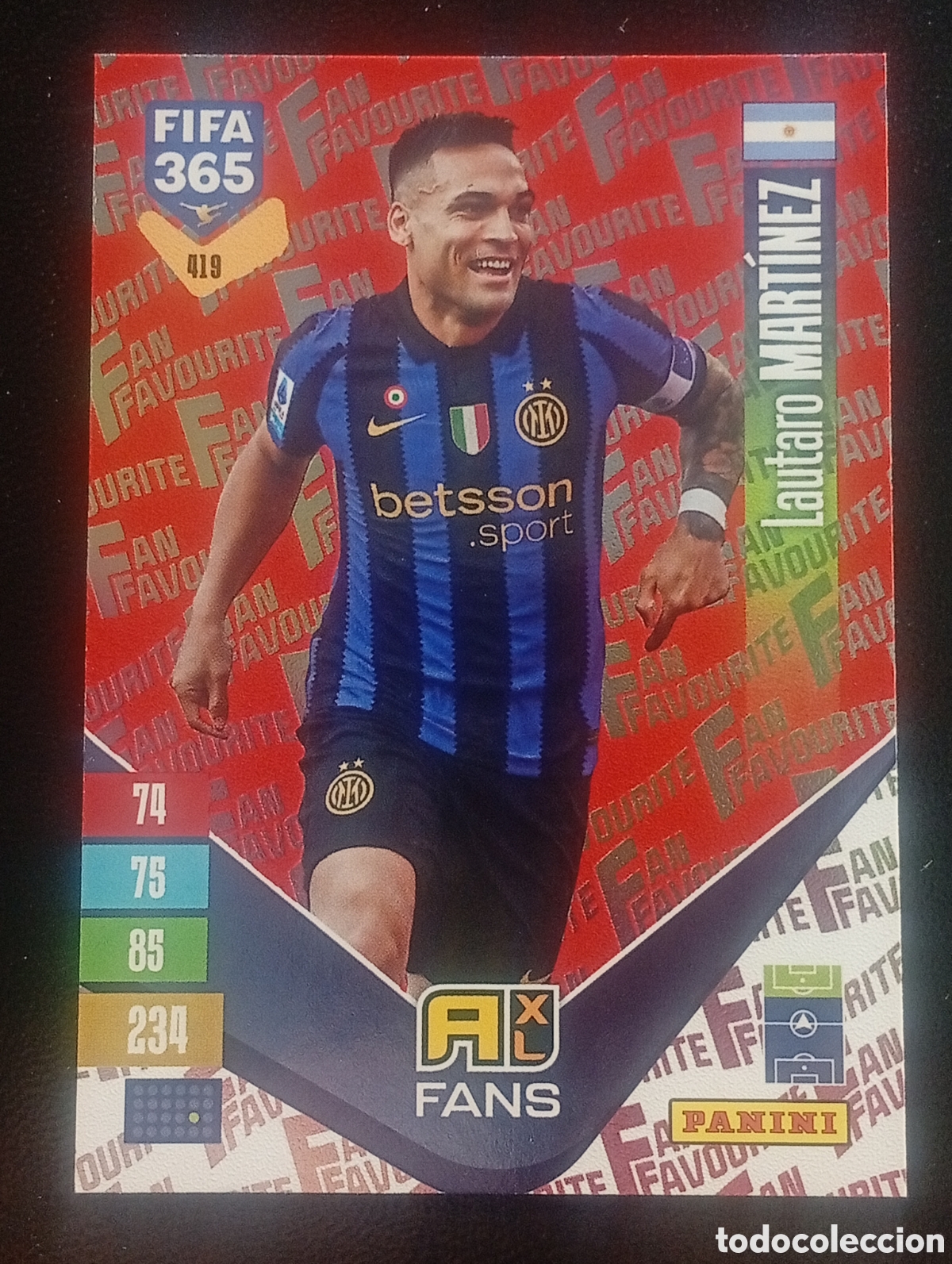 Cromos de f&uacute;tbol: 419 paralela red LAUTARO INTER MILAN FIFA 365 ADRENALYN 2026 2027 26 27 CARDS PANINI TOPPS