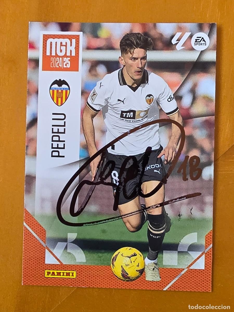 Cromos de f&uacute;tbol: Cromo firmado de Pepelu con aut&oacute;grafo, Valencia CF