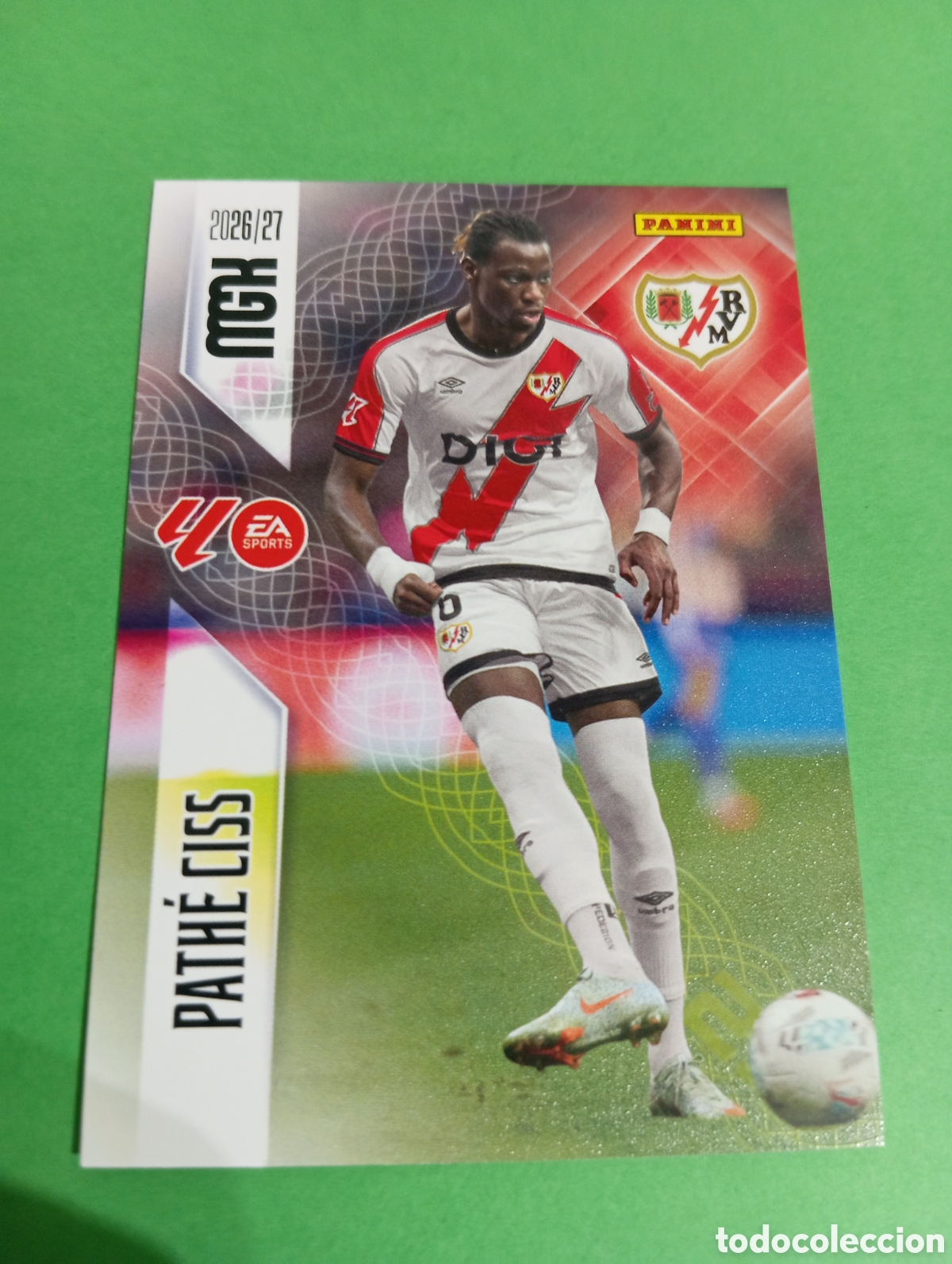Cromos de f&uacute;tbol: Path&eacute; Ciss Rayo Vallecano n&deg;299 / PANINI MEGACRACKS 2026/2027