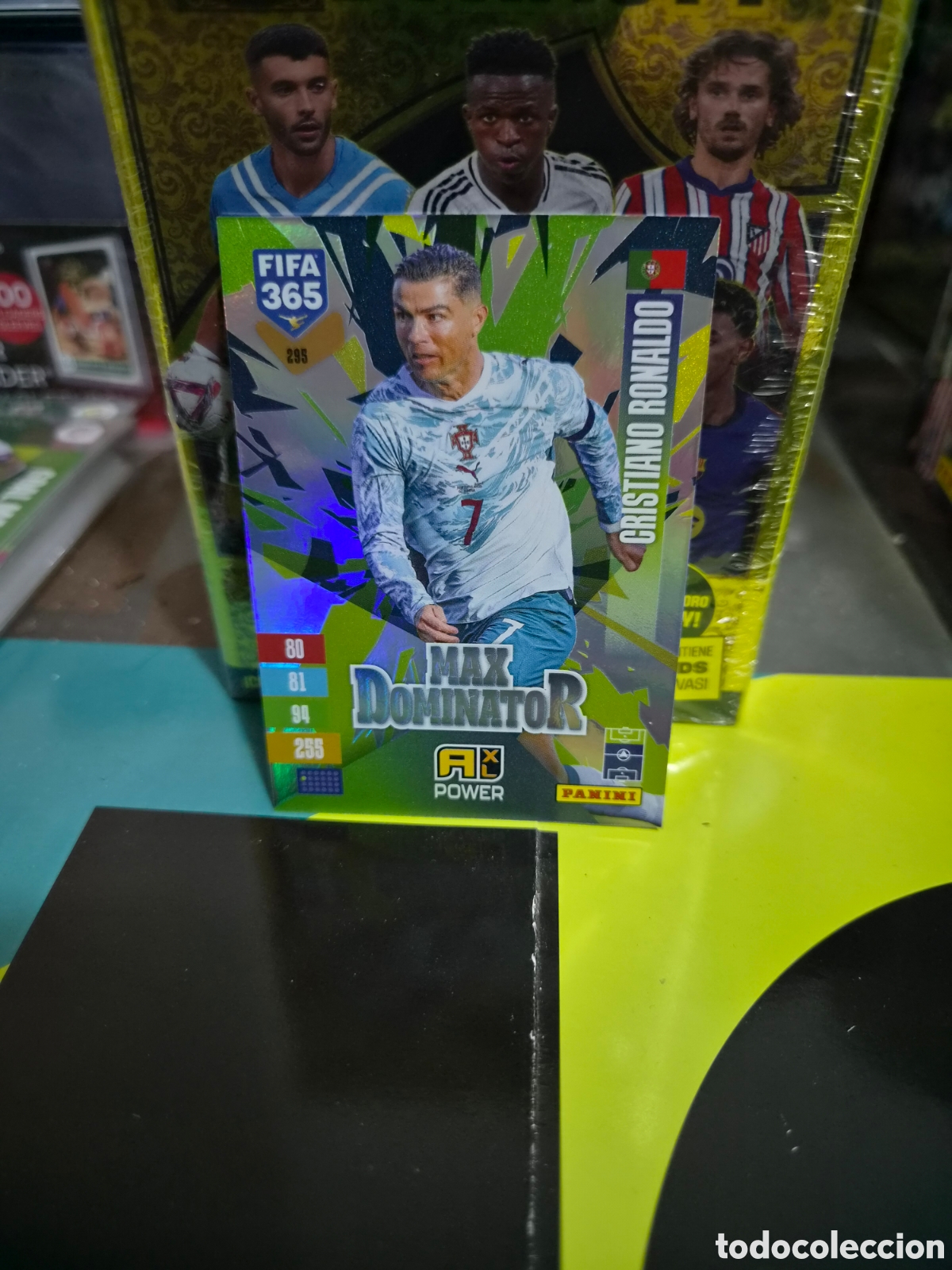 Cromos de Futebol: N&deg;295 Max Dominator Cristiano Ronaldo FIFA 365 2027